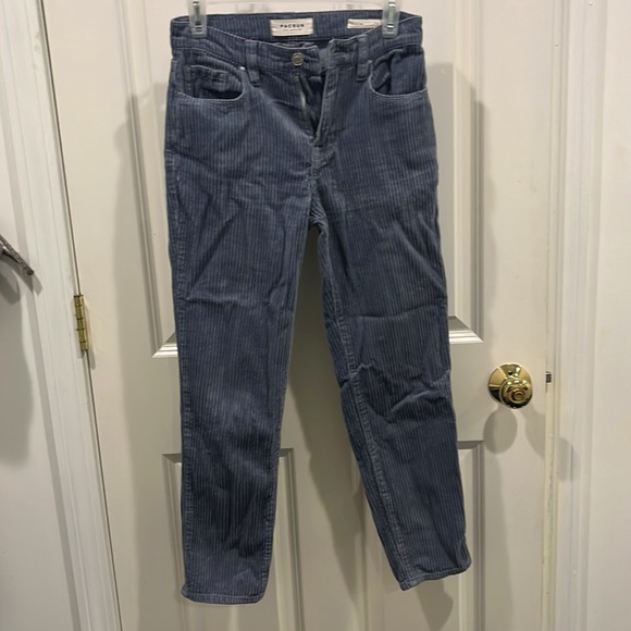 Soft blue Pacsun corduroy pants - Picture 4 of 6